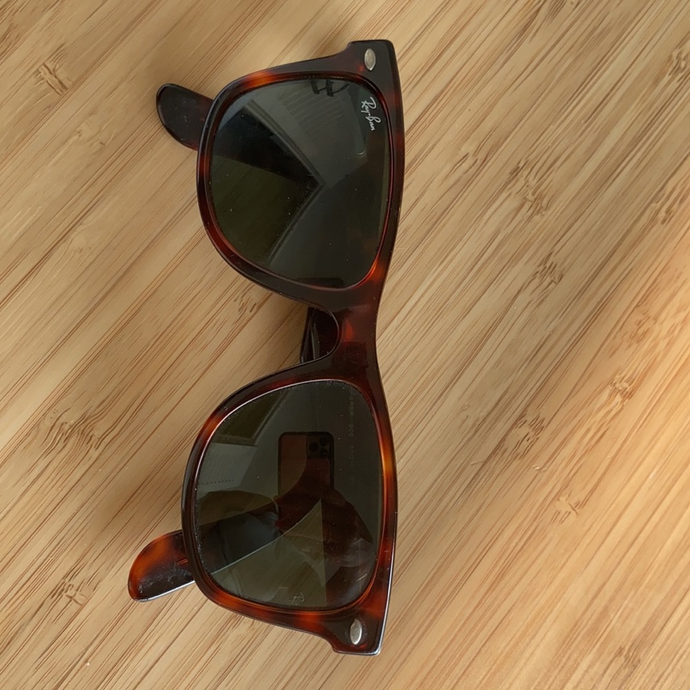 Ray Ban wayfarer sunglasses - tortoise shell